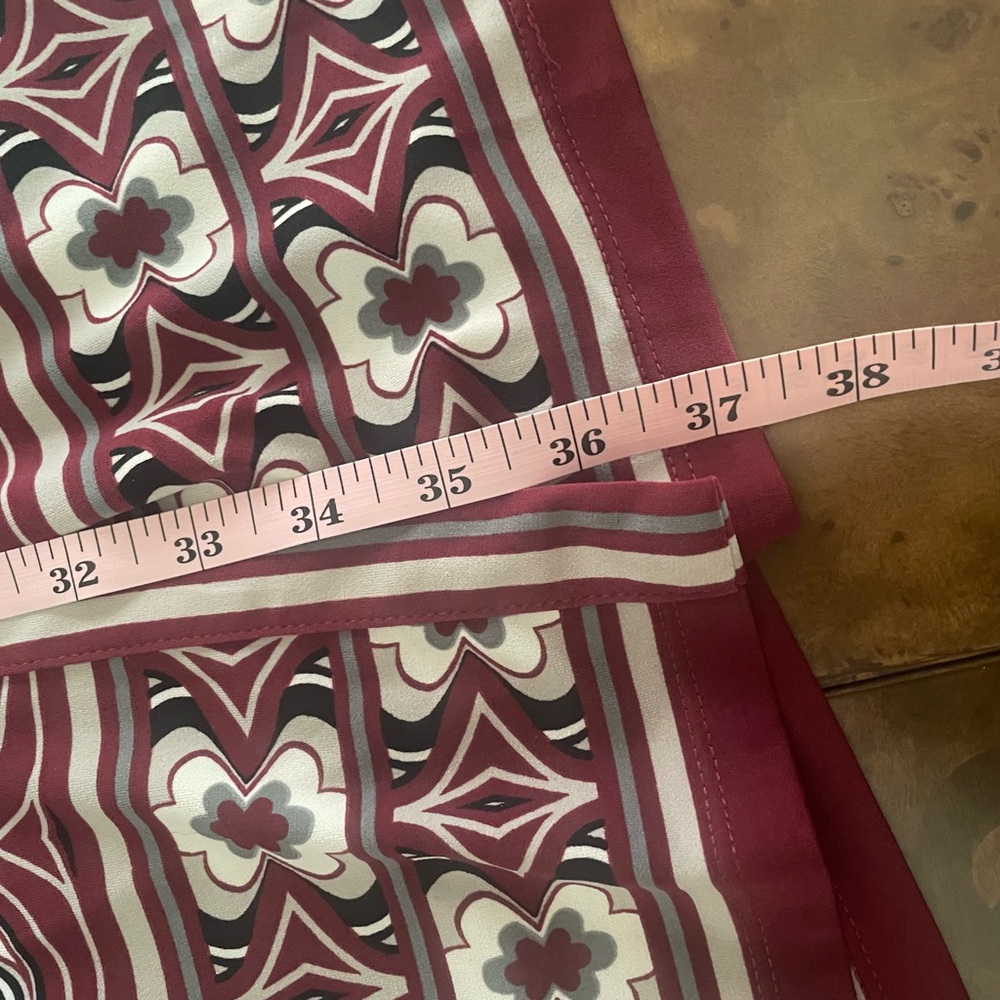 Max studio Elegant Geometric Patterned Wrap Dress… - image 4